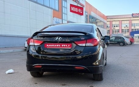 Hyundai Avante, 2013 год, 1 400 000 рублей, 2 фотография