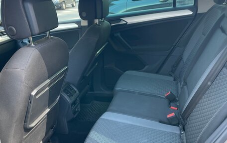 Volkswagen Tiguan II, 2018 год, 2 690 000 рублей, 8 фотография