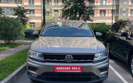 Volkswagen Tiguan II, 2018 год, 2 690 000 рублей, 4 фотография