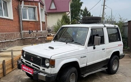 Mitsubishi Pajero III рестайлинг, 1989 год, 300 000 рублей, 6 фотография