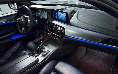 BMW 5 серия, 2017 год, 4 390 000 рублей, 24 фотография