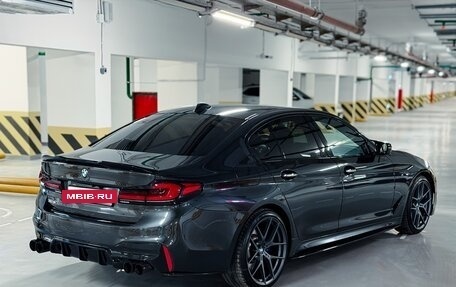 BMW 5 серия, 2017 год, 4 390 000 рублей, 14 фотография