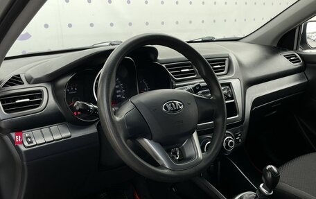 KIA Rio III рестайлинг, 2013 год, 890 000 рублей, 15 фотография