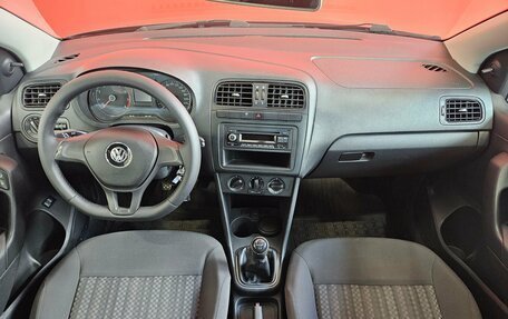 Volkswagen Polo VI (EU Market), 2018 год, 999 000 рублей, 9 фотография