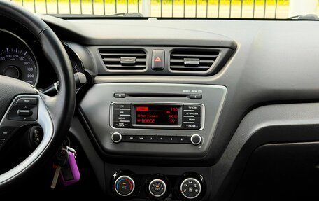 KIA Rio III рестайлинг, 2015 год, 999 000 рублей, 21 фотография