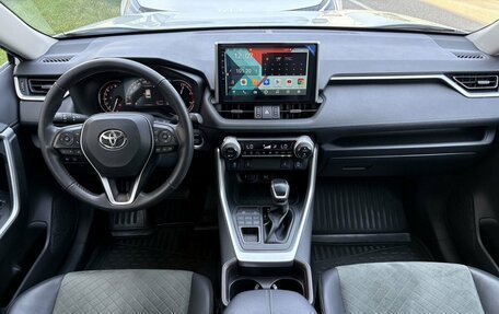 Toyota RAV4, 2022 год, 3 395 000 рублей, 23 фотография