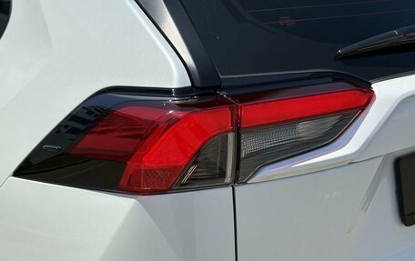 Toyota RAV4, 2022 год, 3 395 000 рублей, 18 фотография