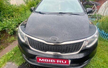 KIA Rio III рестайлинг, 2015 год, 800 000 рублей, 1 фотография