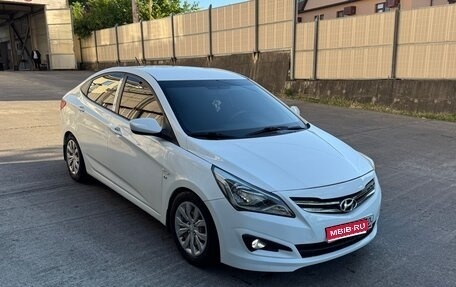 Hyundai Solaris II рестайлинг, 2016 год, 500 000 рублей, 1 фотография