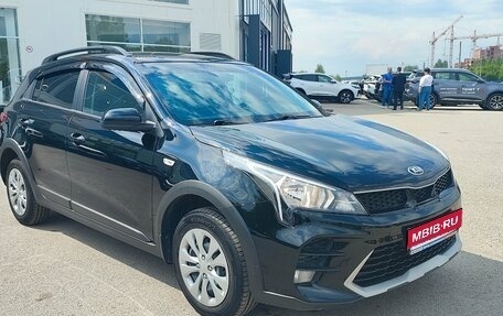 KIA Rio IV, 2021 год, 1 784 000 рублей, 1 фотография