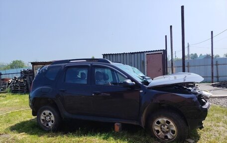 Renault Duster I рестайлинг, 2015 год, 250 000 рублей, 1 фотография