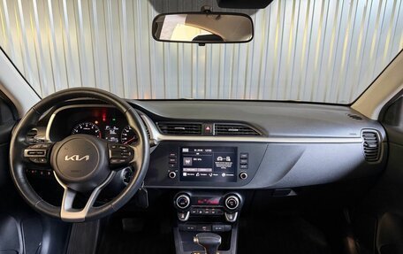 KIA Rio IV, 2021 год, 1 799 900 рублей, 8 фотография