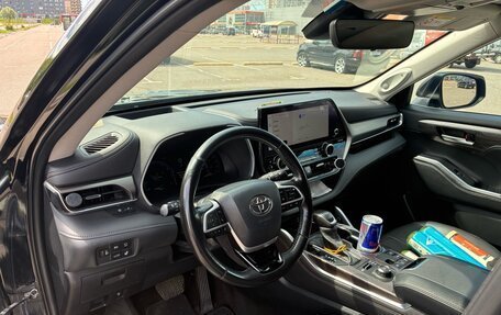 Toyota Highlander, 2023 год, 4 200 000 рублей, 7 фотография