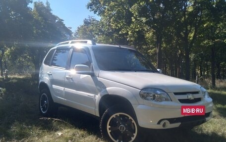Chevrolet Niva I рестайлинг, 2013 год, 590 000 рублей, 4 фотография