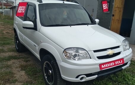 Chevrolet Niva I рестайлинг, 2013 год, 590 000 рублей, 13 фотография