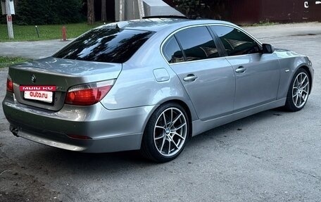 BMW 5 серия, 2006 год, 1 050 000 рублей, 5 фотография