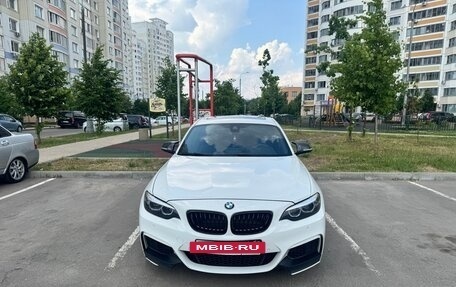 BMW 2 серия F22, 2018 год, 3 550 000 рублей, 2 фотография