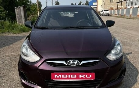 Hyundai Solaris II рестайлинг, 2012 год, 750 000 рублей, 7 фотография