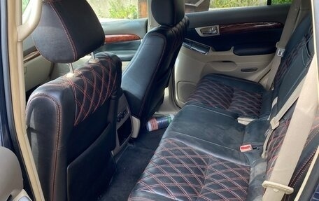 Toyota Land Cruiser Prado 120 рестайлинг, 2002 год, 1 580 000 рублей, 6 фотография
