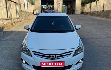 Hyundai Solaris II рестайлинг, 2016 год, 500 000 рублей, 2 фотография