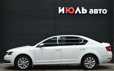 Skoda Octavia, 2017 год, 1 805 000 рублей, 8 фотография
