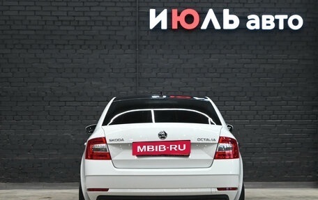 Skoda Octavia, 2017 год, 1 805 000 рублей, 5 фотография