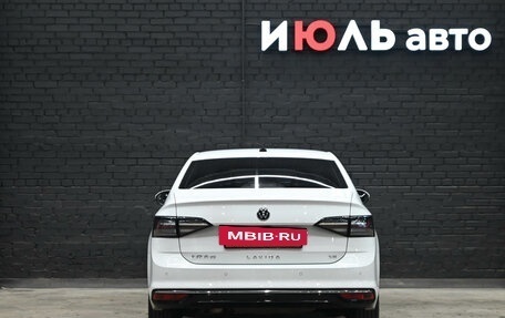 Volkswagen Lavida, 2023 год, 1 880 000 рублей, 5 фотография