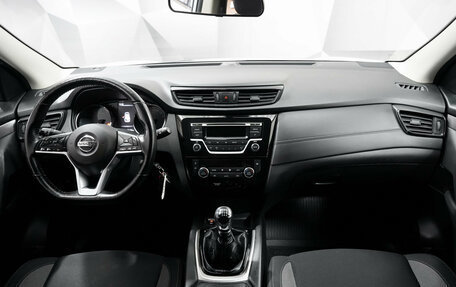 Nissan Qashqai, 2021 год, 2 244 000 рублей, 4 фотография
