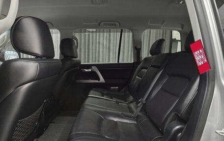 Toyota Land Cruiser 200, 2014 год, 3 600 000 рублей, 19 фотография