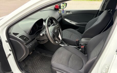 Hyundai Solaris II рестайлинг, 2016 год, 950 000 рублей, 10 фотография