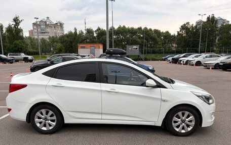 Hyundai Solaris II рестайлинг, 2016 год, 950 000 рублей, 4 фотография