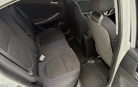 Hyundai Solaris II рестайлинг, 2016 год, 950 000 рублей, 13 фотография