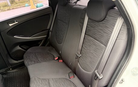 Hyundai Solaris II рестайлинг, 2016 год, 950 000 рублей, 16 фотография