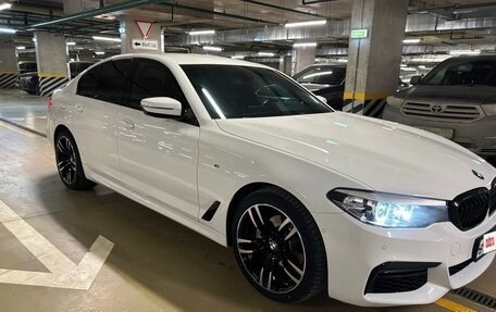 BMW 5 серия, 2019 год, 4 050 000 рублей, 3 фотография