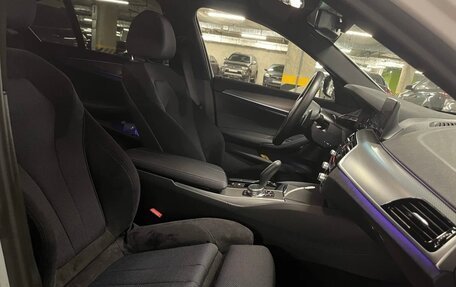 BMW 5 серия, 2019 год, 4 050 000 рублей, 15 фотография