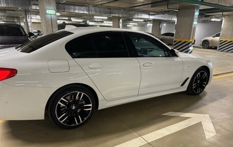 BMW 5 серия, 2019 год, 4 050 000 рублей, 31 фотография