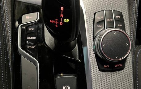 BMW 5 серия, 2019 год, 4 050 000 рублей, 25 фотография