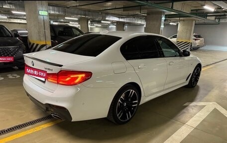 BMW 5 серия, 2019 год, 4 050 000 рублей, 32 фотография