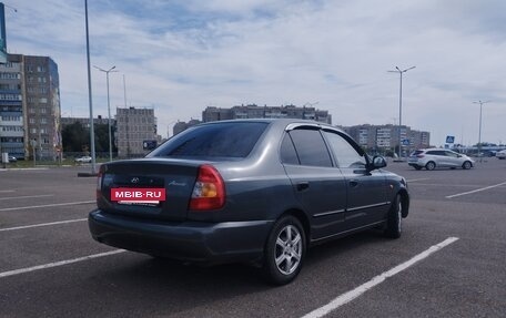 Hyundai Accent II, 2004 год, 385 000 рублей, 2 фотография