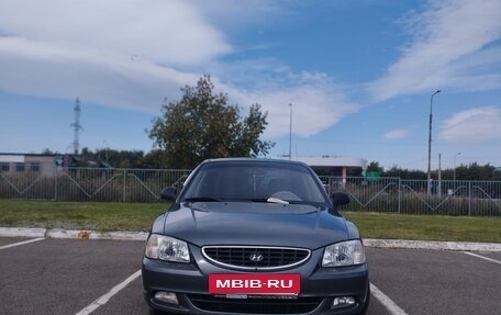 Hyundai Accent II, 2004 год, 385 000 рублей, 3 фотография