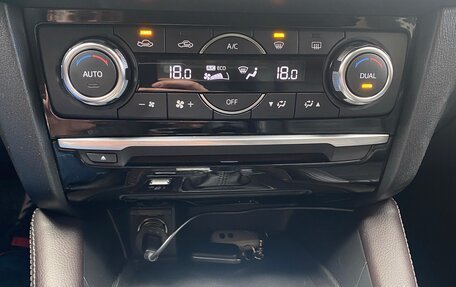 Mazda 6, 2017 год, 2 200 000 рублей, 7 фотография