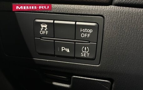Mazda 6, 2017 год, 2 200 000 рублей, 5 фотография