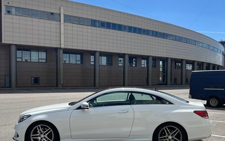 Mercedes-Benz E-Класс, 2015 год, 2 180 000 рублей, 12 фотография