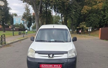 Peugeot Partner II рестайлинг 2, 2010 год, 320 000 рублей, 4 фотография