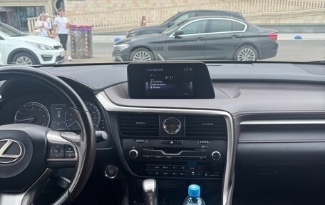 Lexus RX IV рестайлинг, 2016 год, 3 099 000 рублей, 11 фотография