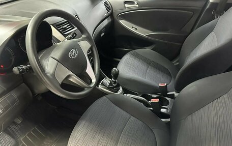 Hyundai Solaris II рестайлинг, 2016 год, 928 030 рублей, 9 фотография