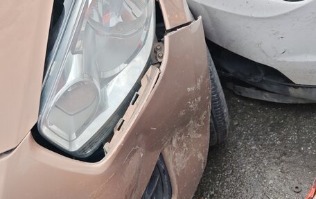 KIA Venga I, 2012 год, 730 000 рублей, 2 фотография