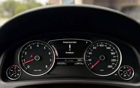 Volkswagen Touareg III, 2014 год, 2 200 000 рублей, 19 фотография