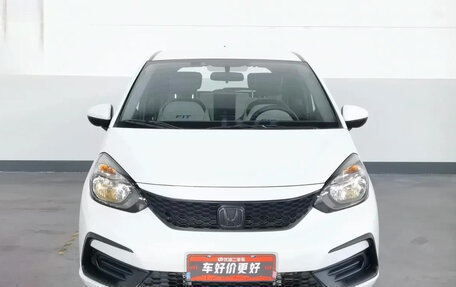 Honda Fit, 2023 год, 980 000 рублей, 2 фотография