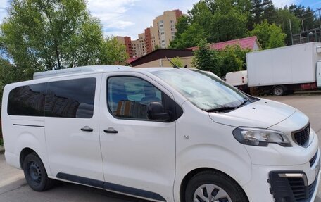 Peugeot Traveller I, 2022 год, 3 100 000 рублей, 3 фотография